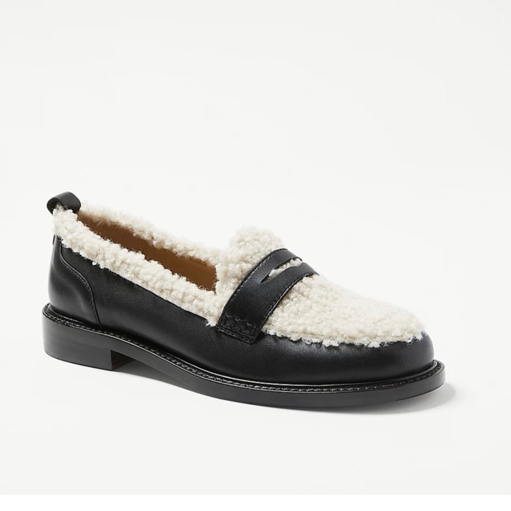 Ann Taylor Black Leather Cream Sherpa Penny Loafer size 11